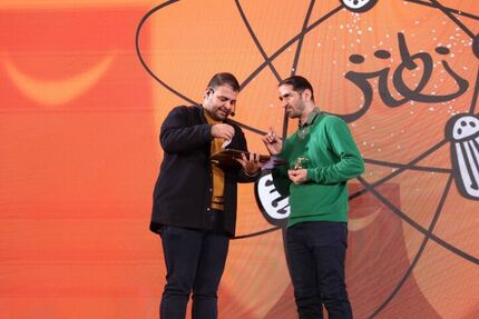 معرفی برگزیدگان هشتمین دوره جشنواره شعر طنز «امضای کری تضمین است»