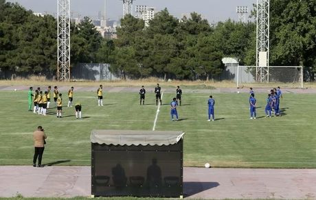 برد پرگل استقلال مقابل خوشه طلایی ساوه در دیداری دوستانه
