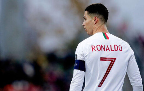 حمله رونالدو به رکورد دایی ۴ ماه متوقف شد 