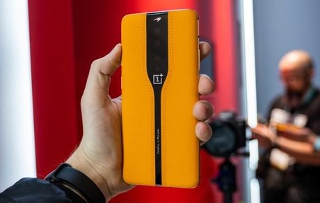 
فناوری دوربین مخفی در گوشی زیبای وان‌پلاس
