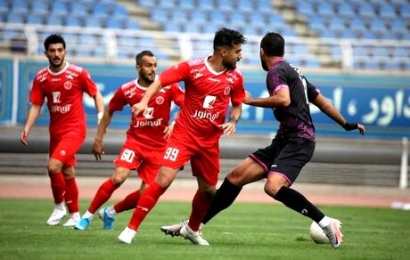 حواشی عجیب بازی مشهد بین پرسپولیس و پدیده