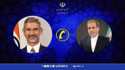 عراقچی با همتای هندی گفت و گو کرد