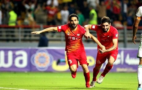 فولاد باز هم نبرد