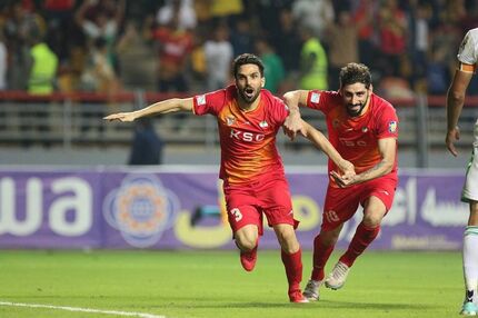 فولاد باز هم نبرد