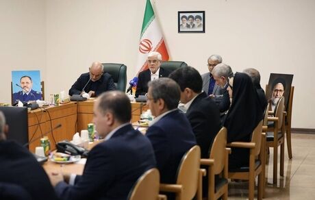 عارف: انسجام ملی دشمن را در دو قطبی سازی ناکام گذاشت