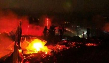 سارقان در ماداگاسکار ۳۲ نفر را زنده زنده در آتش سوزاندند