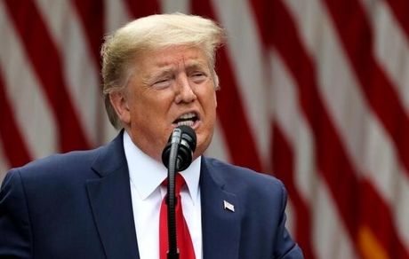 ترامپ دوباره هریس را به باد انتقاد گرفت