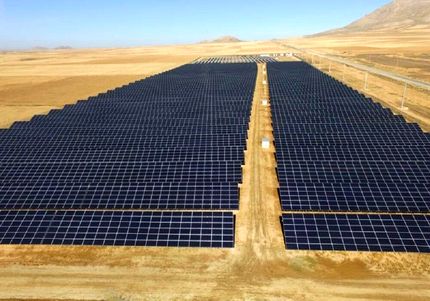 احداث نیروگاه خورشیدی ۵۰۰ کیلو واتی در بیضا
