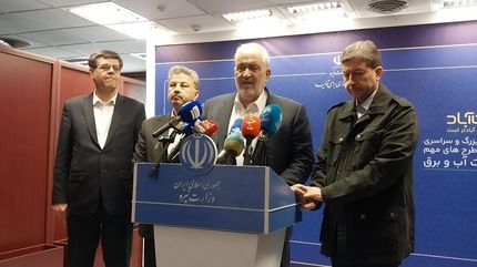 بازسازی فوری نقاط آسیب دیده تأسیسات آب و برق در کشور