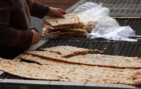 طرح نصب کارتخوان در نانوایی‌ها شکست خورد؟