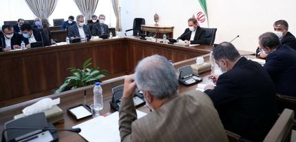 جهانگیری: تخصیص ارز ۴۲۰۰ تومانی باید با حساسیت انجام شود