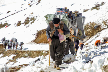 دستور وزیر کشور درباره ساماندهی وضع کولبران