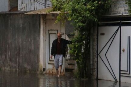 شرایط بندرانزلی بعد از بارش شدید عادی شد