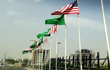 آمریکا به عربستان، سامانه‌های تسلیحاتی پیشرفته می‌فروشد