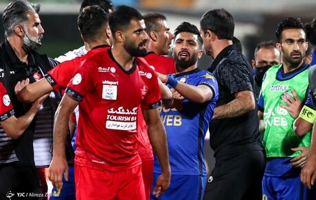 زمان رسیدگی به تخلفات دربی استقلال و پرسپولیس هم به تعویق افتاد