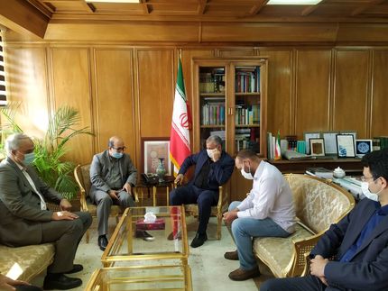 تقدیر سخنگوی شورای تهران از کارگری که برای باز کردن راه آب وارد کانال شد