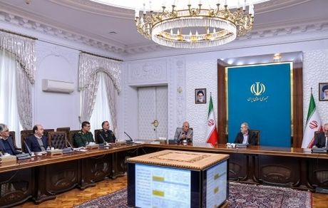 رئیس جمهور بر ارائه گزارش دقیق از اجرای همه طرح‌های توسعه دریا محور تاکید کرد