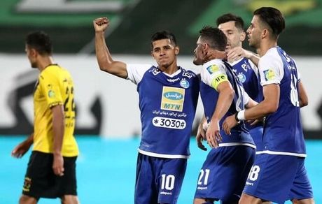 استقلال با تمام قوا به پرسپولیس می‌رسد