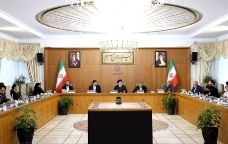 رییسی: سازمان برنامه با واقعی‌کردن درآمدها و مصارف، جلوگیری از کسری بودجه را مورد توجه ویژه قرار دهد
