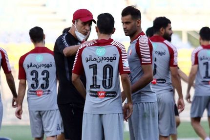 عیسی آل‌کثیر برای فسخ قرارداد وارد باشگاه پرسپولیس شد +ویدیو