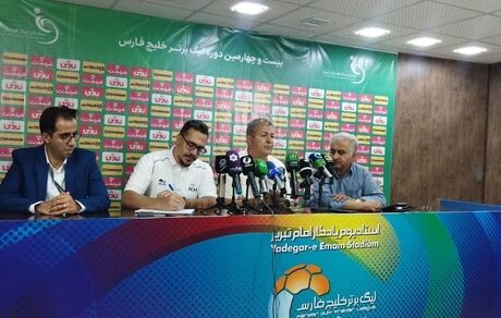 سرمربی تراکتور: پرسپولیس مارا بابت کوچکترین اشتباه مجازات کرد