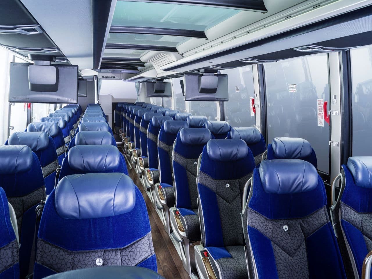 جدیدترین اتوبوس لوکس مرسدس بنز