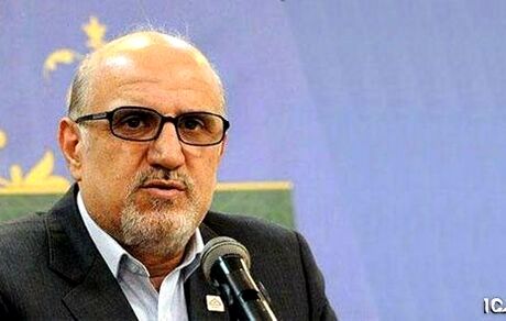 ۳۰ درصد بازارِ صادرات غیرنفتی در اختیار پتروشیمی‌ها/۱۵ میلیارد دلار درآمد ارزی سال گذشته