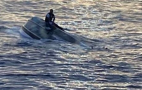 قایقی در آب‌های فلوریدا واژگون شد / ۳۹ نفر ناپدید شدند