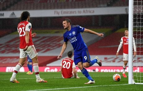 
روباه‌ها از شکست در برابر آرسنال گریختند
