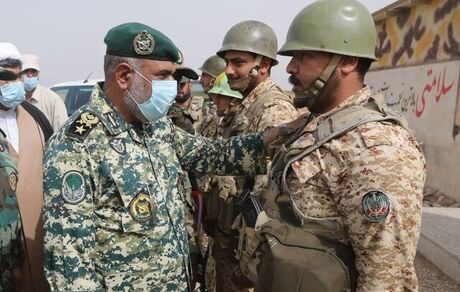 مراقبت از مرزها تعطیلی بردار نیست