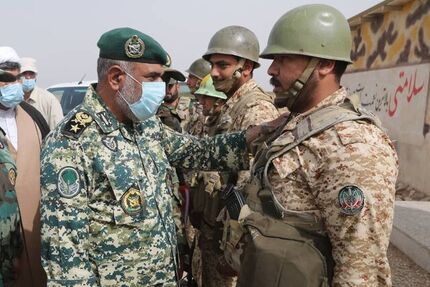 مراقبت از مرزها تعطیلی بردار نیست