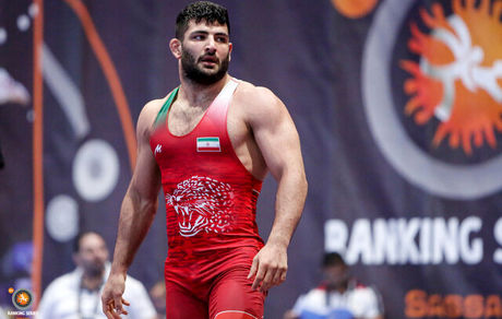 علیرضا کریمی تنها فینالیست پنج وزن دوم آزادکاران تیم ملی در کشتی قهرمانی آسیا