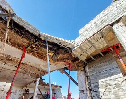 انفجار یک منزل مسکونی در مهریز / یک نفر جان باخت