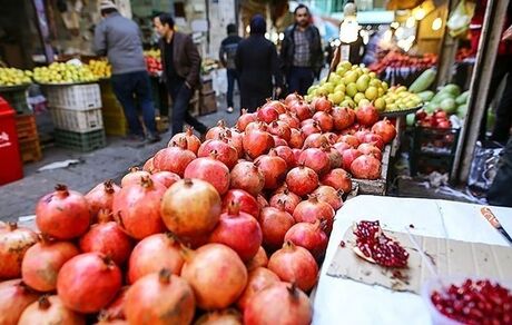 کاهش ۳۰ درصدی خرید میوه شب یلدا نسبت به سال گذشته