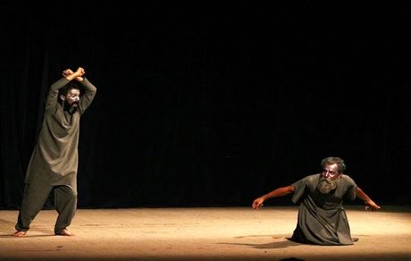 جشنواره تئاتر سمنان آغاز شد