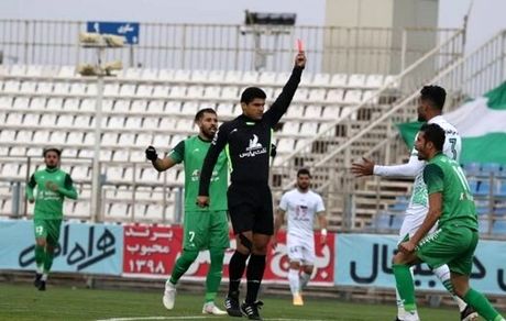 VAR ایرانی وارد لیگ برتر شد!