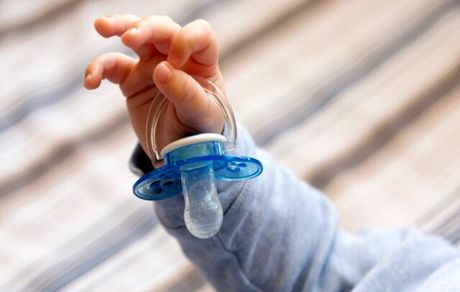 پستانک هوشمند جایگزین آزمایش خون می‌شود