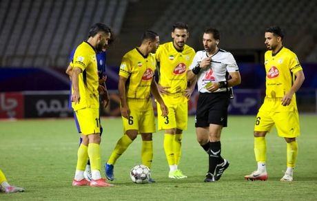 باشگاه فجرسپاسی به داوری لیگ برتر فوتبال اعتراض کرد