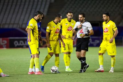 باشگاه فجرسپاسی به داوری لیگ برتر فوتبال اعتراض کرد