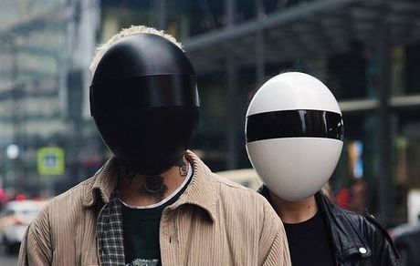 ماسک تمام صورت کرونا ساخته شد
