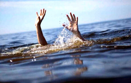 یک مرد میانسال در استخر غرق شد