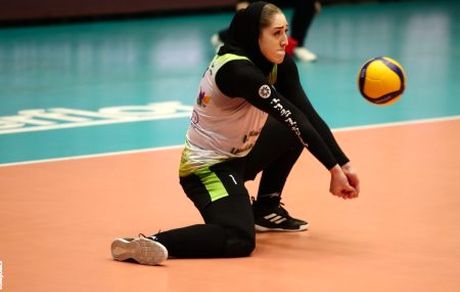 اولین پیروزی دختران والیبال کاشان در جام باشگاه‌های آسیا