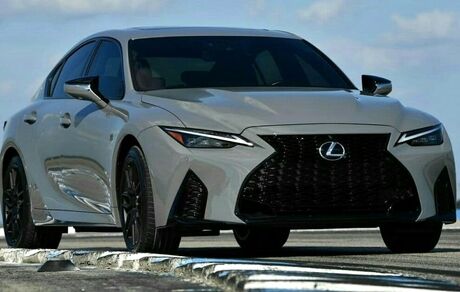 معرفی لکسوس IS 500 F Sport Performance لانچ ادیشن
