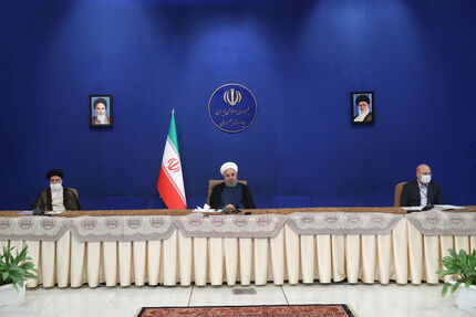 روحانی: استقراض از بانک مرکزی را از دستور کار دولت خارج کرده‌ایم