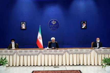 روحانی: استقراض از بانک مرکزی را از دستور کار دولت خارج کرده‌ایم