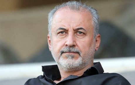 مدیرعامل پرسپولیس: همچنان سرکارم و می‌مانم