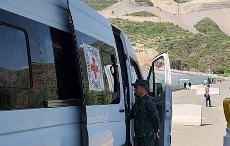 جمهوری آذربایجان، رفت و آمد در لاچین را تعلیق کرد
