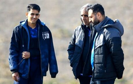 هافبک استقلال دو ماه دور از میادین