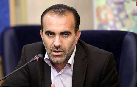 چالش پزشک‌نماها و جریمه حداکثر ۱۰ میلیون تومانی/سن بازنشستگی پزشکان