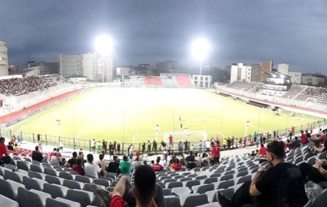 برد شیرین نساجی قبل از رفتن به آسیا